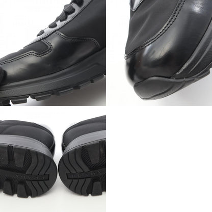 プラダ Re-Nylon レザースニーカー