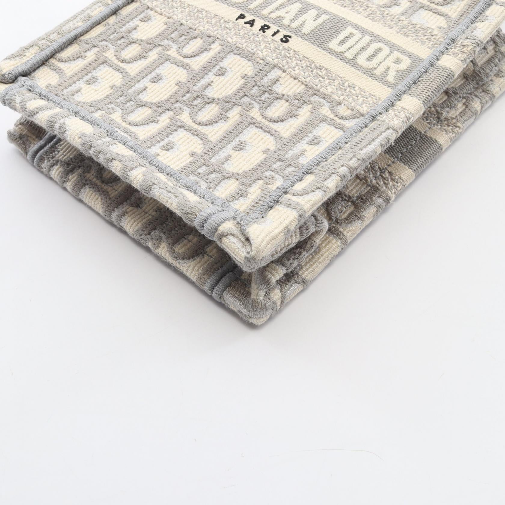 ディオール BOOK TOTE キャンバス ハンドバッグ