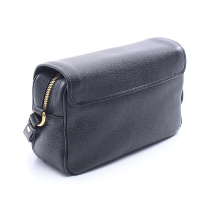 プラダ VITELLO PHENIX レザーショルダーバッグ