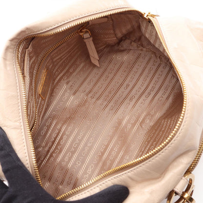 プラダ タングル レザーショルダーバッグ