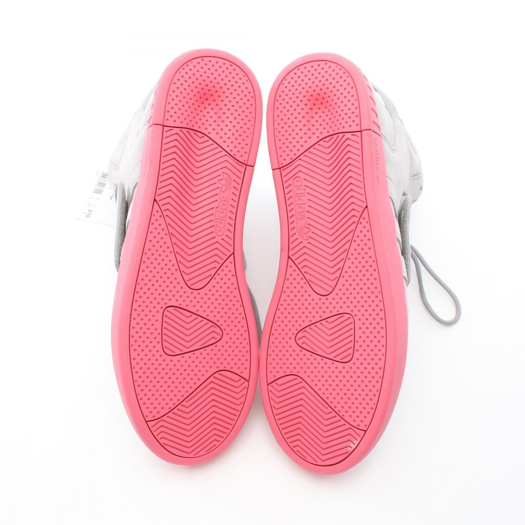 アディダス TUBULAR INVADER STRAP スエードスニーカー