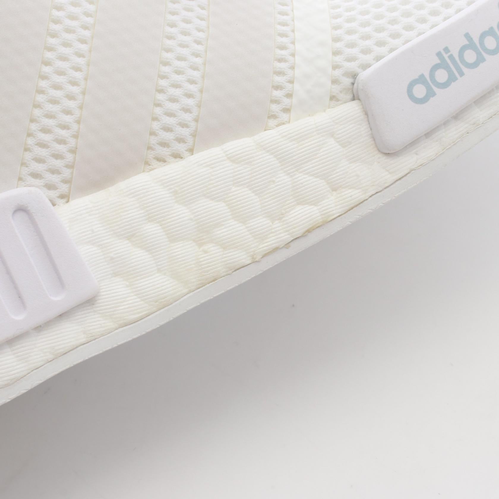 アディダス NMD RNR スニーカー
