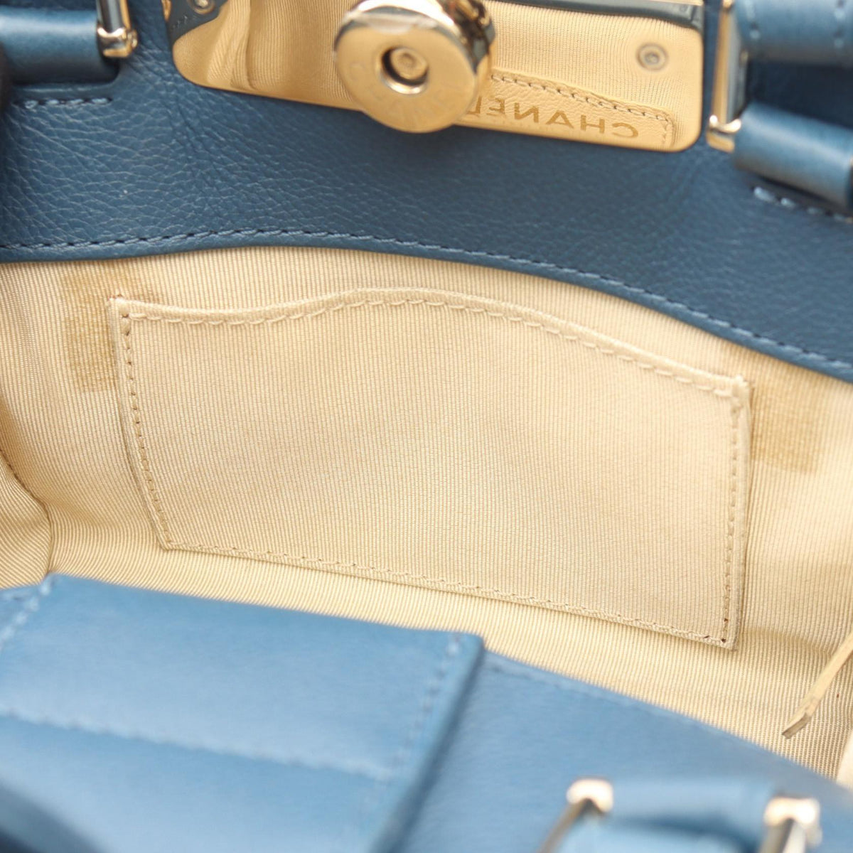 シャネル マトラッセ レザー2WAYショルダーバッグ