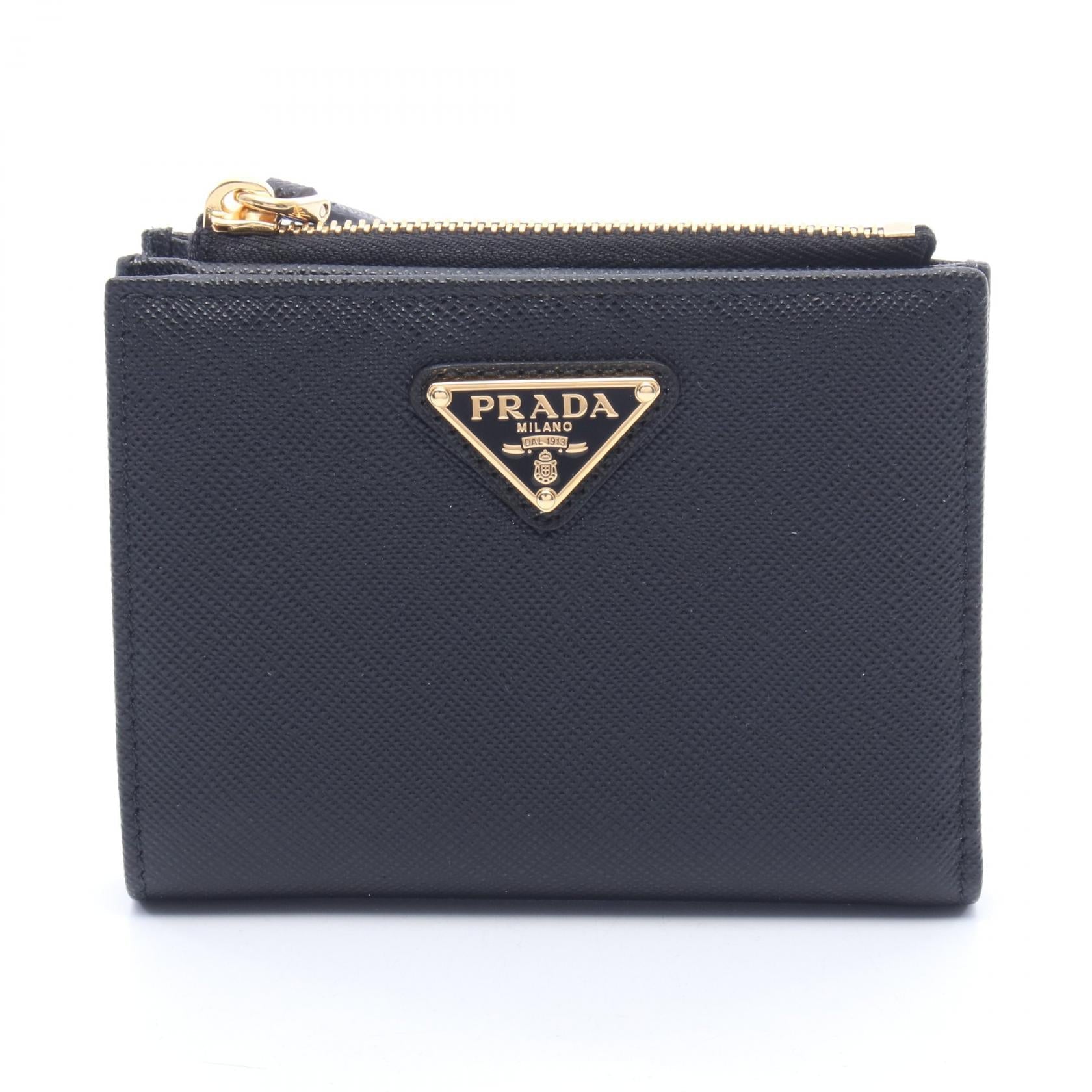 プラダ SAFFIANO TRIANG 二つ折り財布