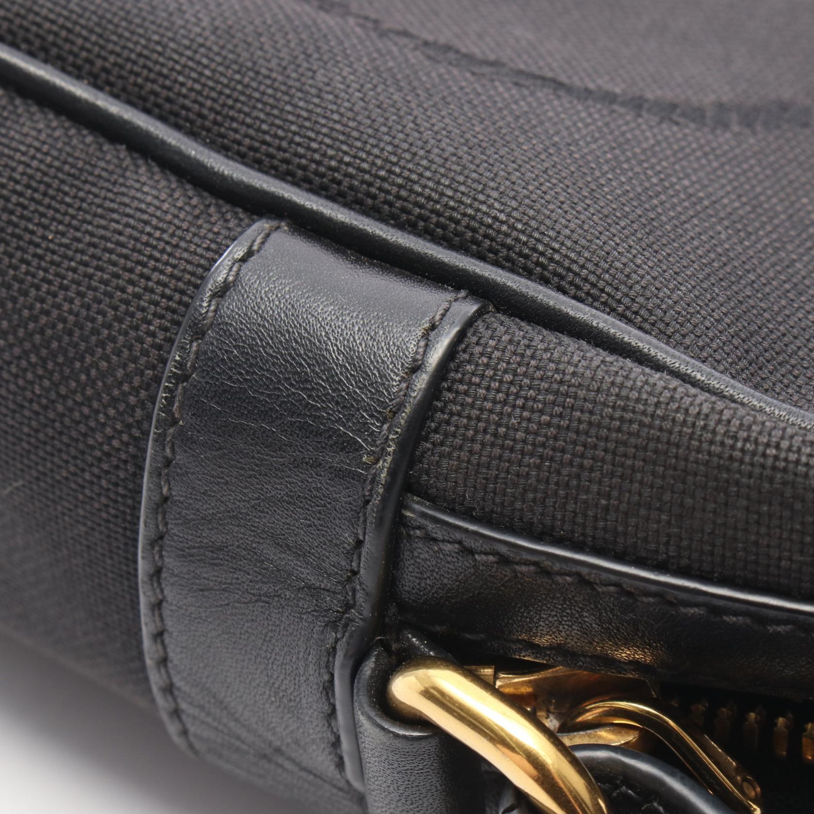 プラダ TESSUTO SOFT CALF ショルダーバッグ