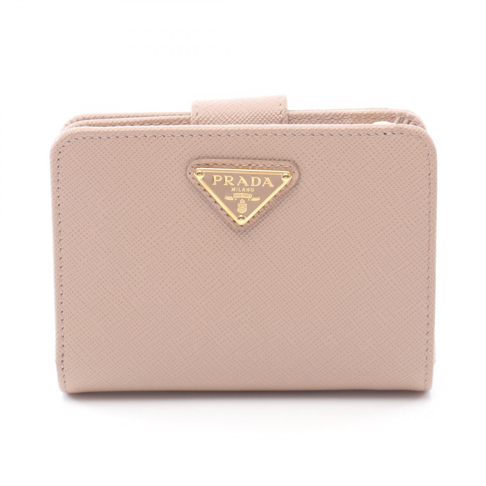 プラダ SAFFIANO TRIANG 二つ折り財布