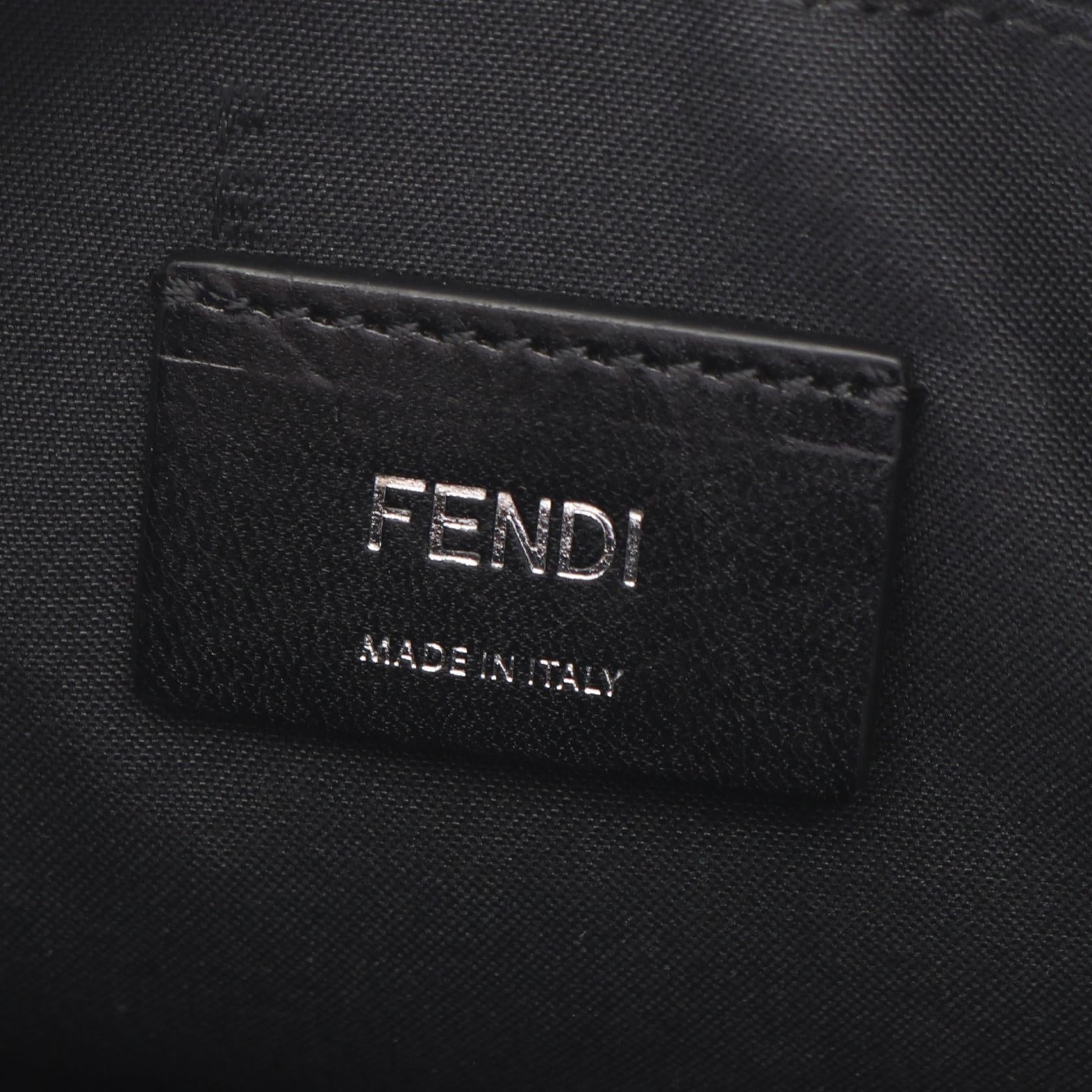 フェンディ ダイアゴナル レザー ショルダーバッグ 限定