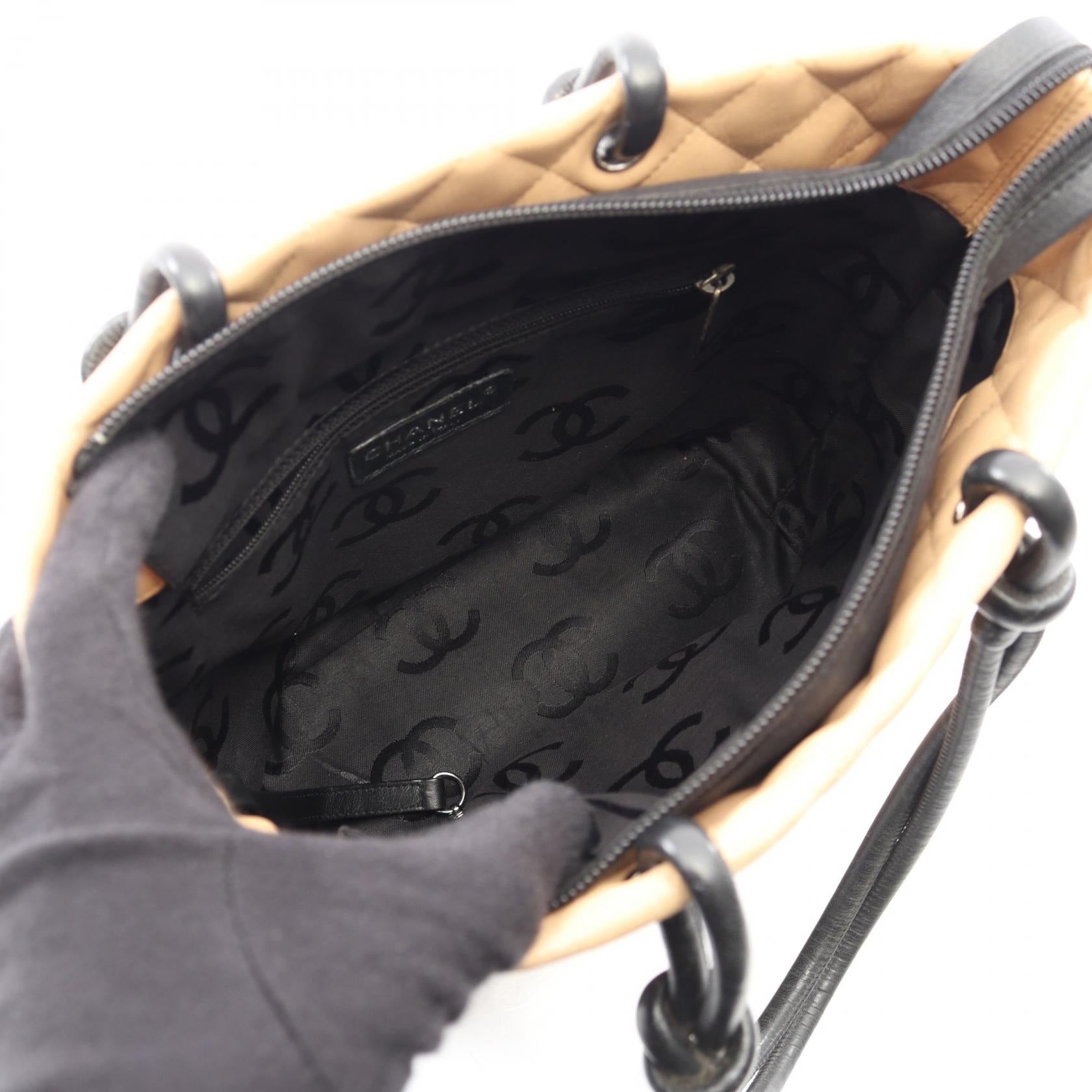 シャネル カンボンライン レザー トートバッグ