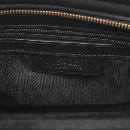 マイケルコース SELMA SUTUDDED MEDIUM MESSENGER レザーショルダーバッグ