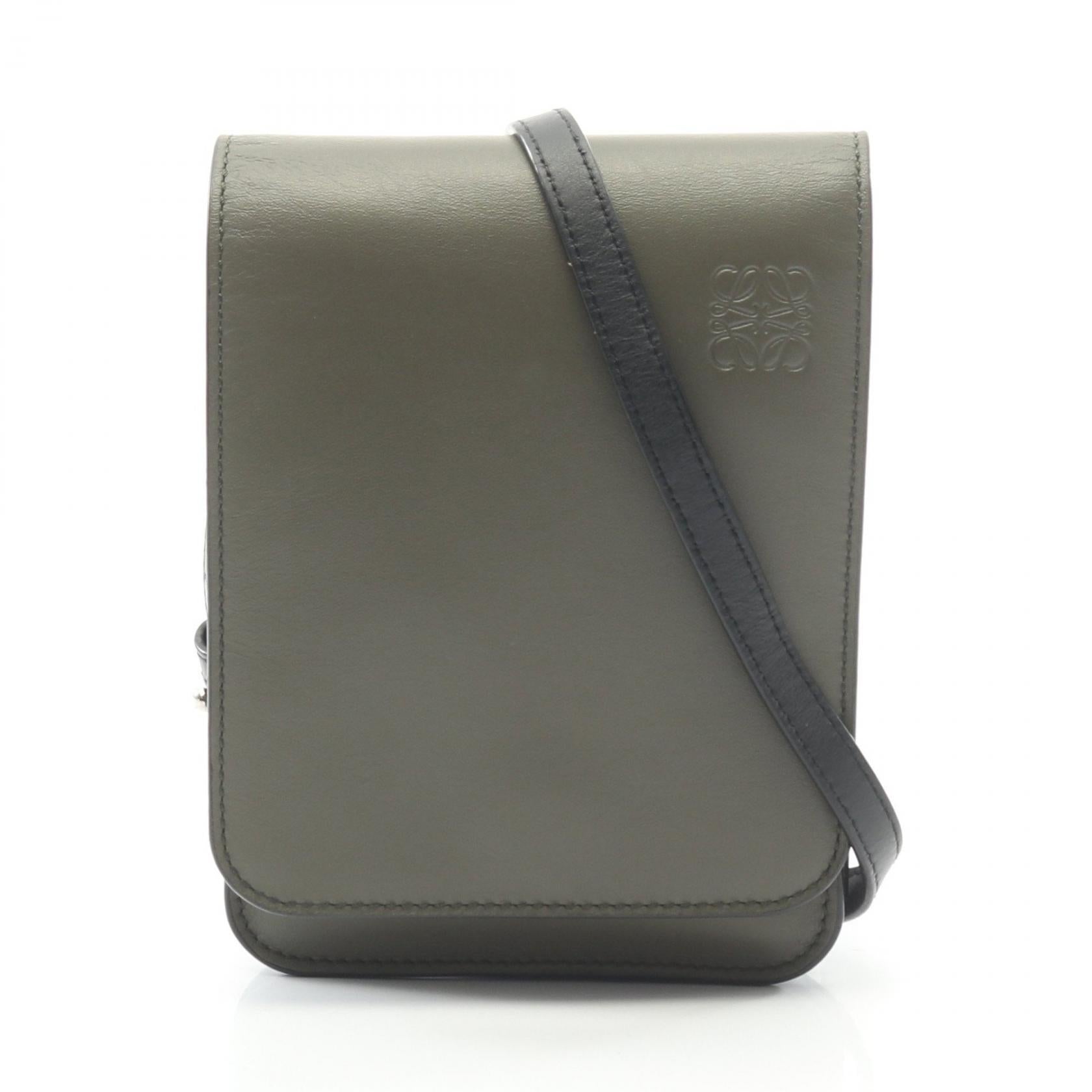 ロエベ GUSSET FLAT CROSSBODY レザーショルダーバッグ