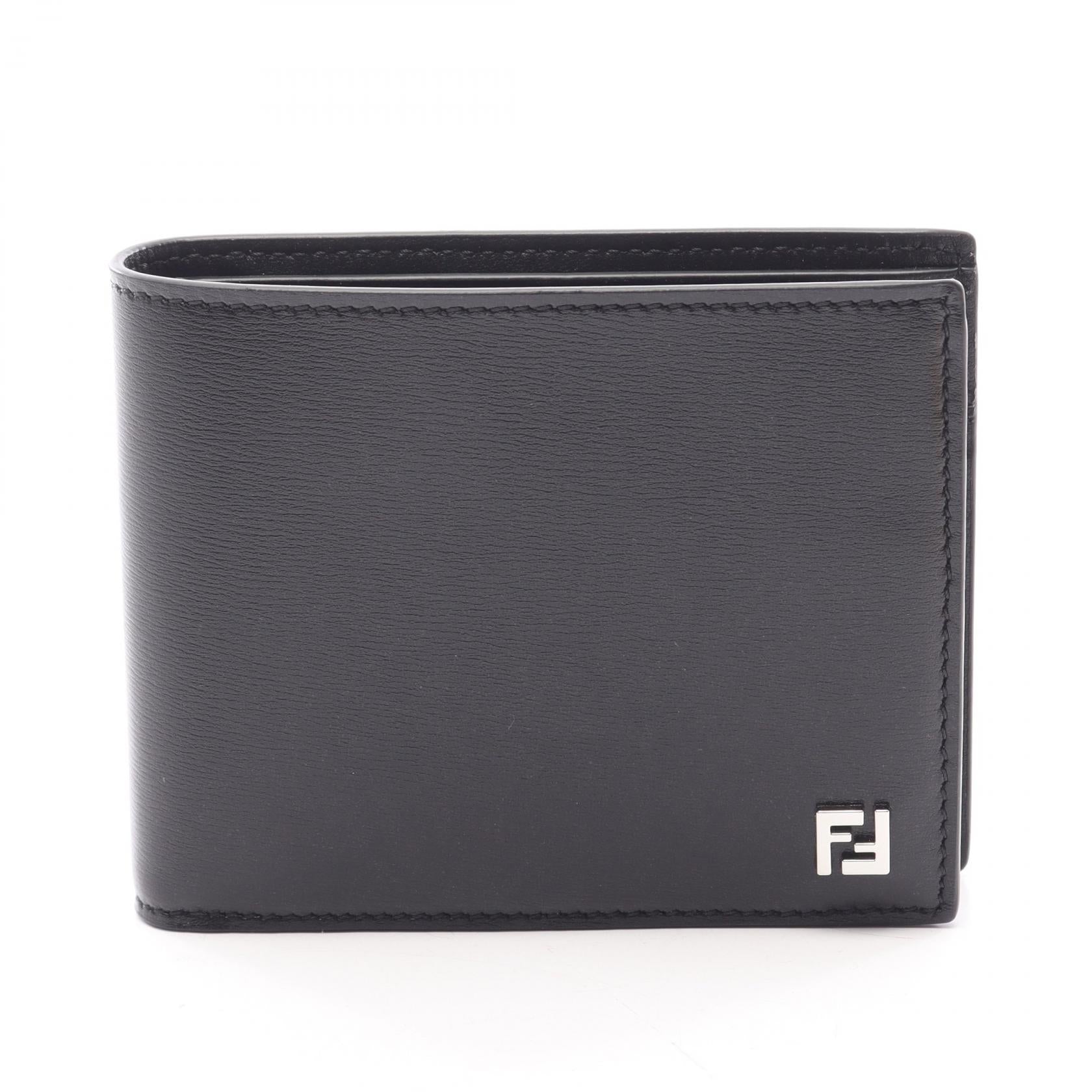 フェンディ Squared FF レザー二つ折り財布