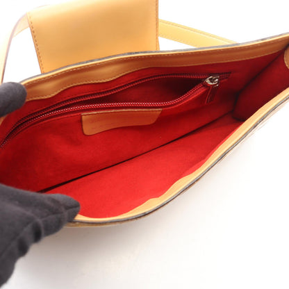 サルヴァトーレ フェラガモ ガンチーニ エンボス レザー ショルダーバッグ
