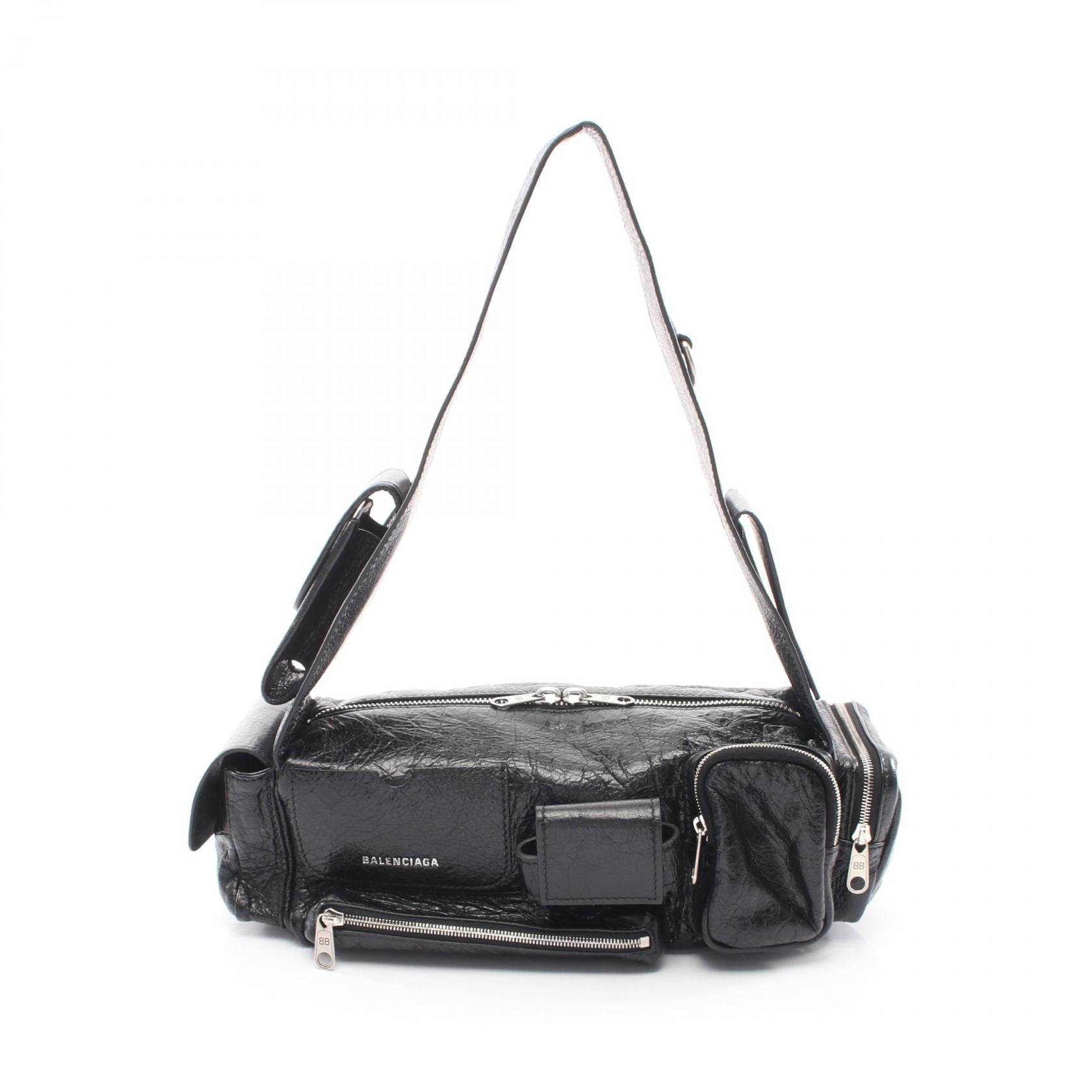 バレンシアガ SUPERBUSY SLING BAG XS レザーショルダーバッグ