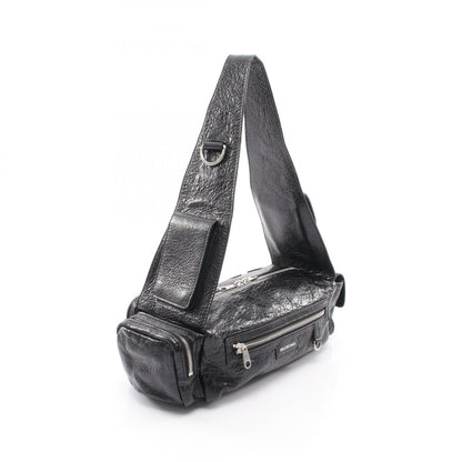 バレンシアガ SUPERBUSY SLING BAG XS レザーショルダーバッグ