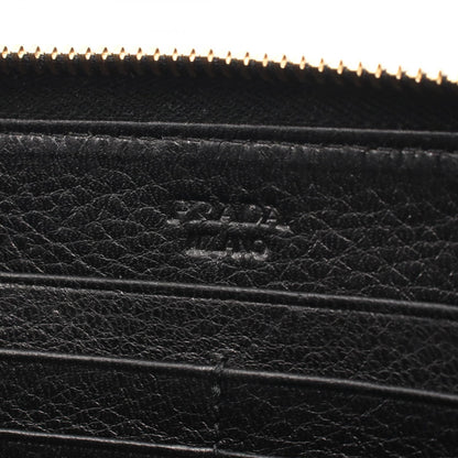 プラダ CERVO ANTIC MET レザー長財布