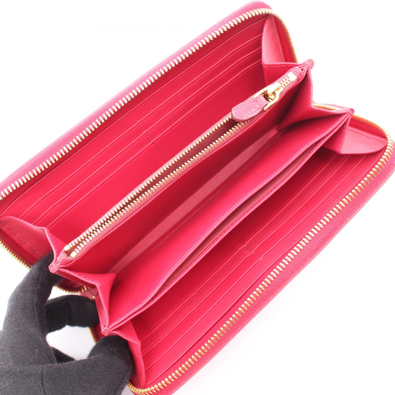 プラダ VITTELLO MOVE I レザー長財布