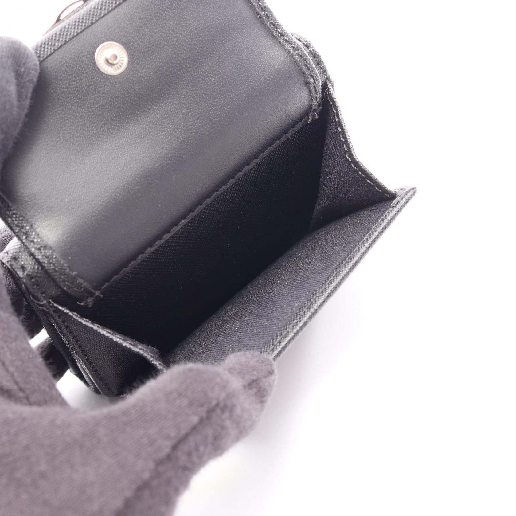 ヴィヴィアンウエストウッド レザー三つ折り財布