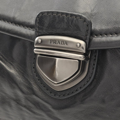 プラダ NAPPA ANTIQUE レザーショルダーバッグ