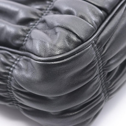 プラダ Re-Edition 2005 レザー2wayショルダーバッグ