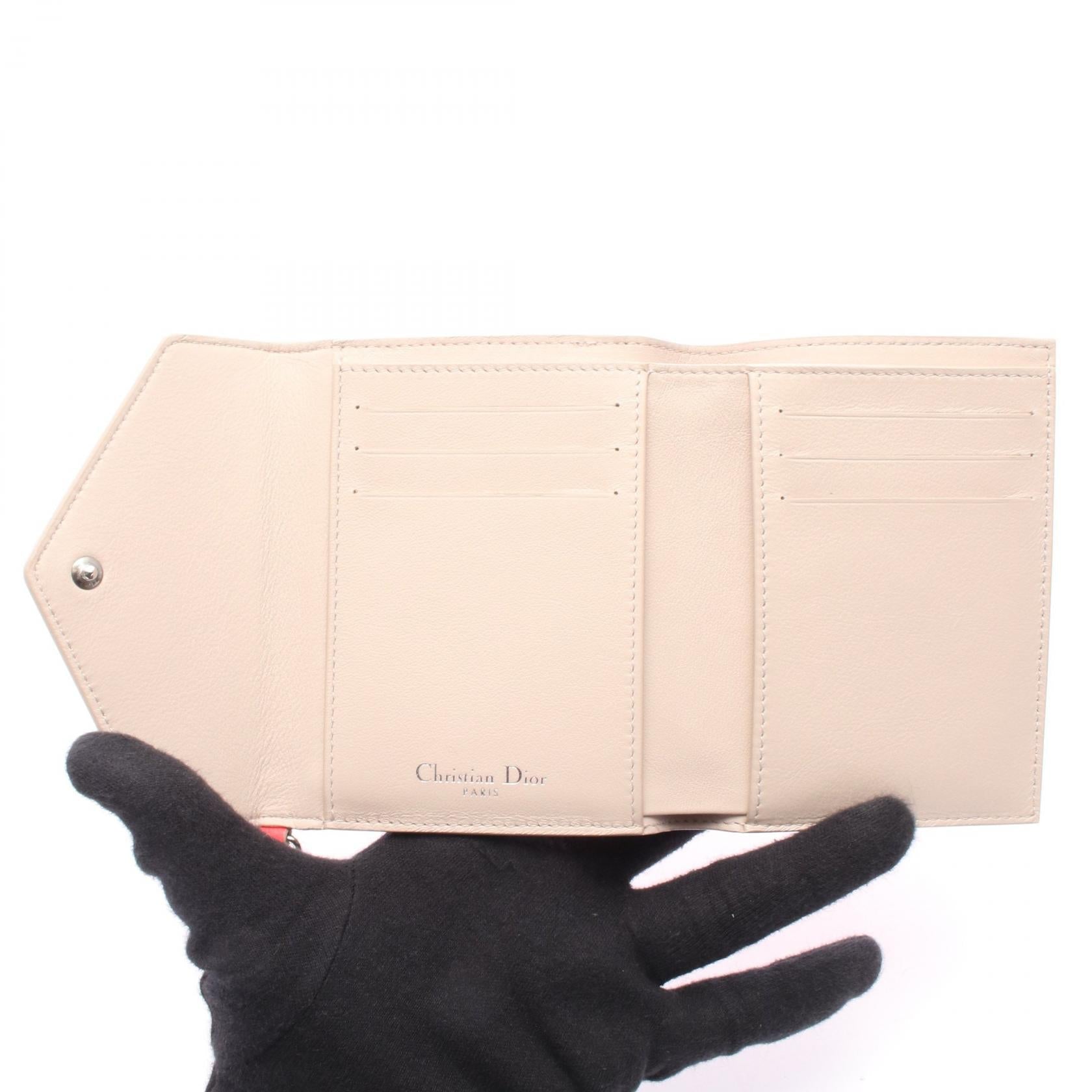 ディオール ディオリッシモ レザー三つ折り財布