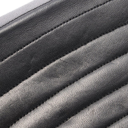 シャネル ハーフムーン ラムスキン ショルダーバッグ