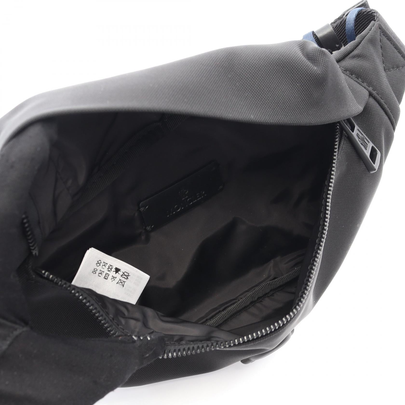 モンクレール DURANCE SMALL ナイロンレザーウエストバッグ