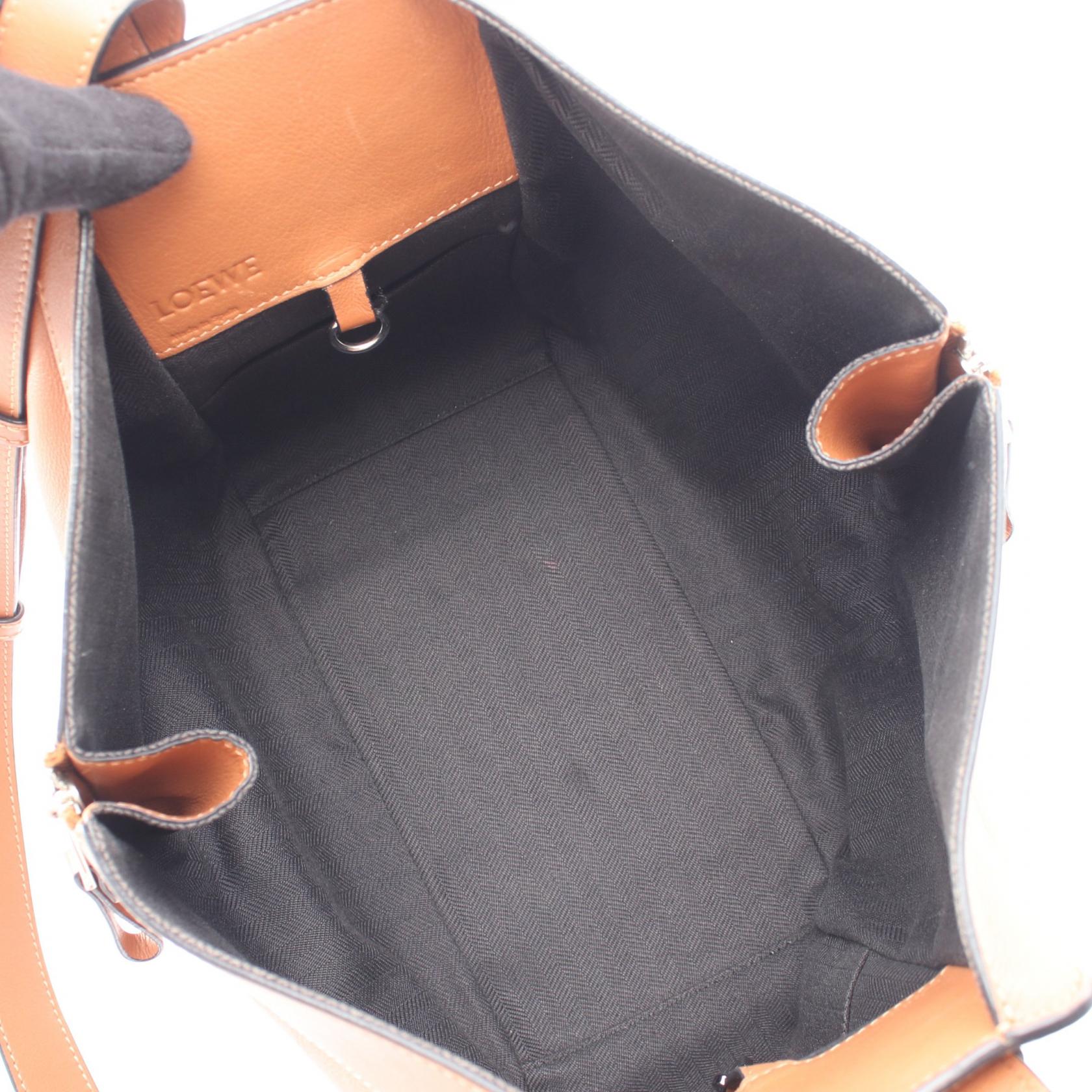 ロエベ HAMMOCK SMALL レザー2wayハンドバッグ