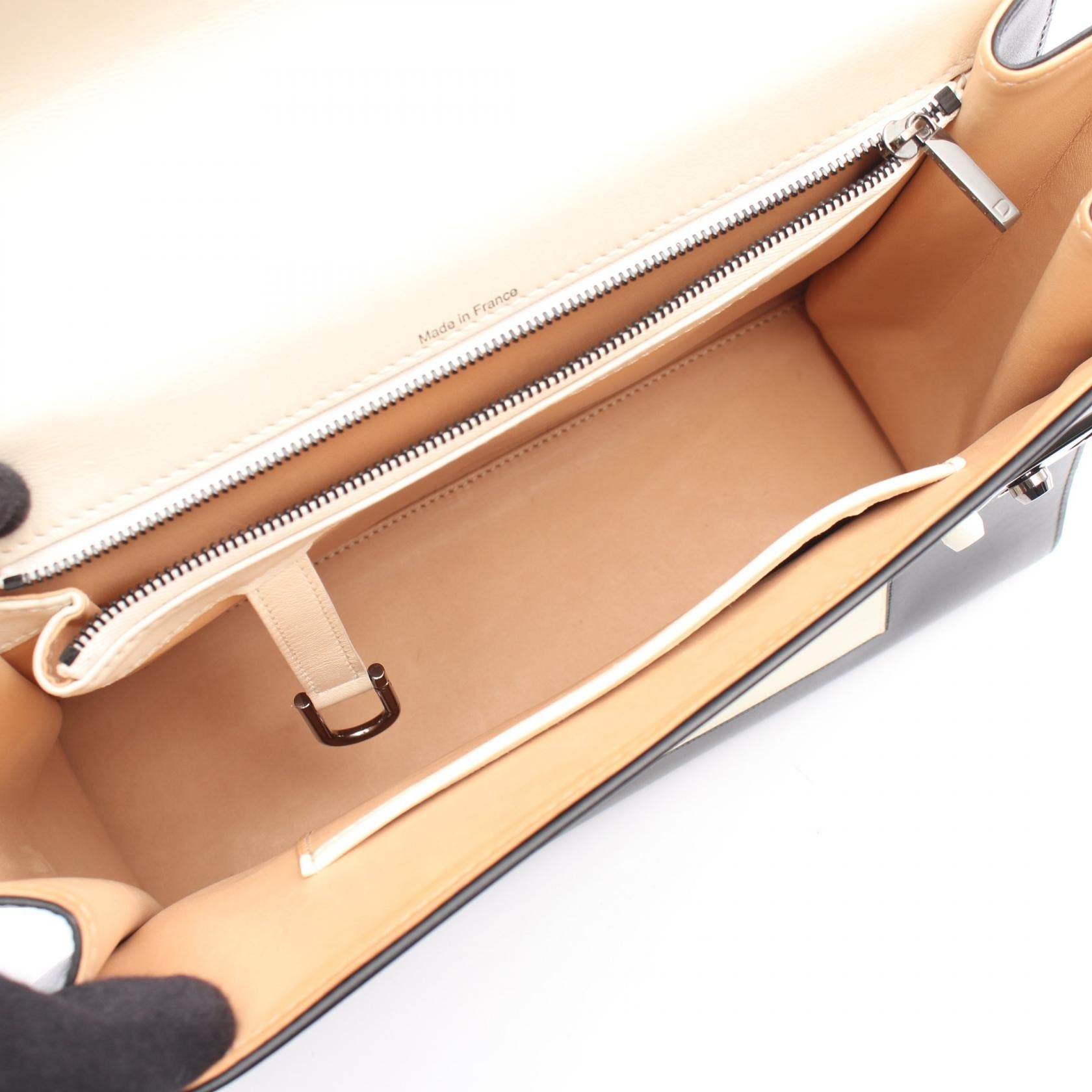 デルヴォー タンペートGM レザー パテントレザー2wayハンドバッグ