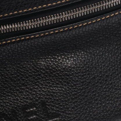 シャネル レザーショルダーバッグ