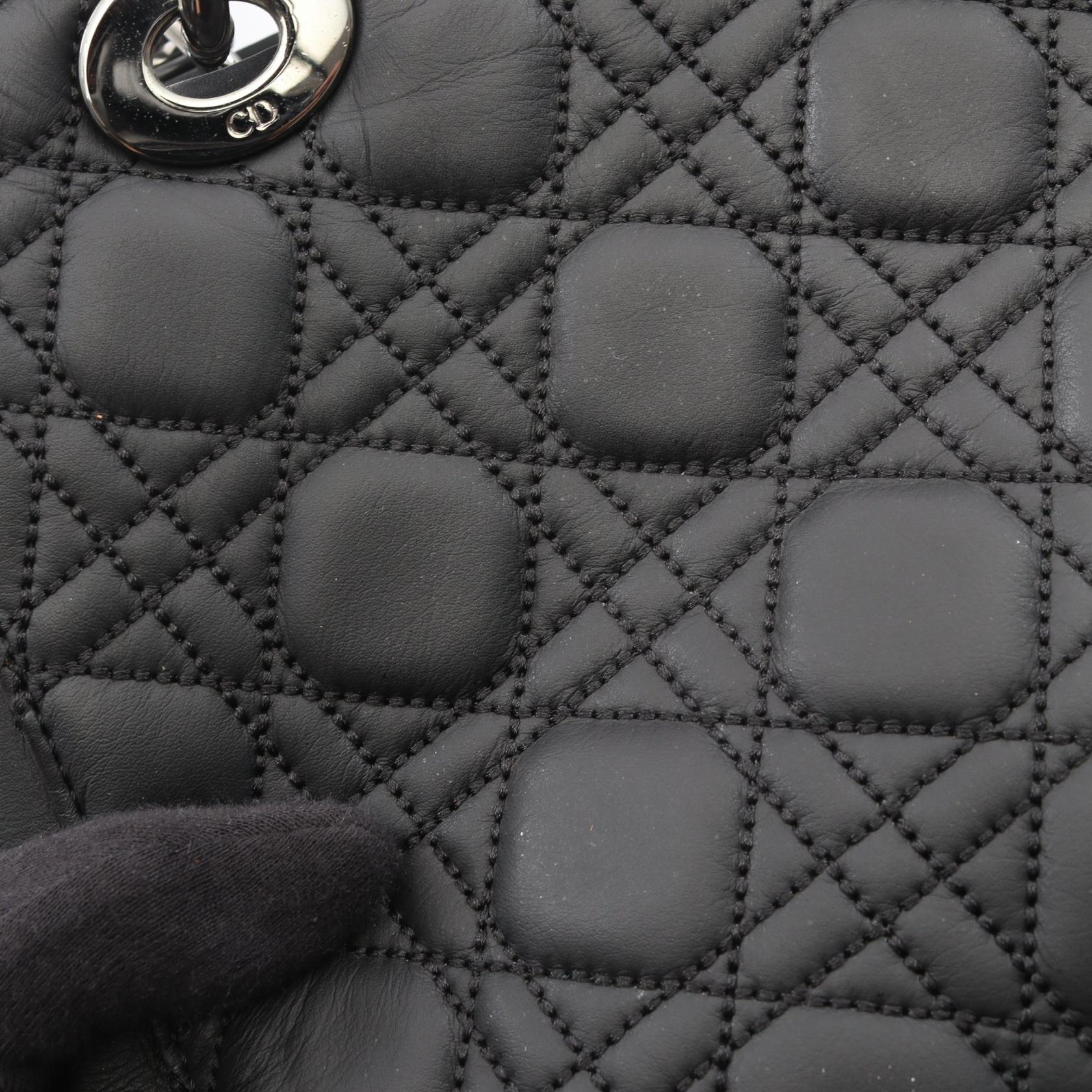 ディオール LADY DIOR レザーハンドバッグ