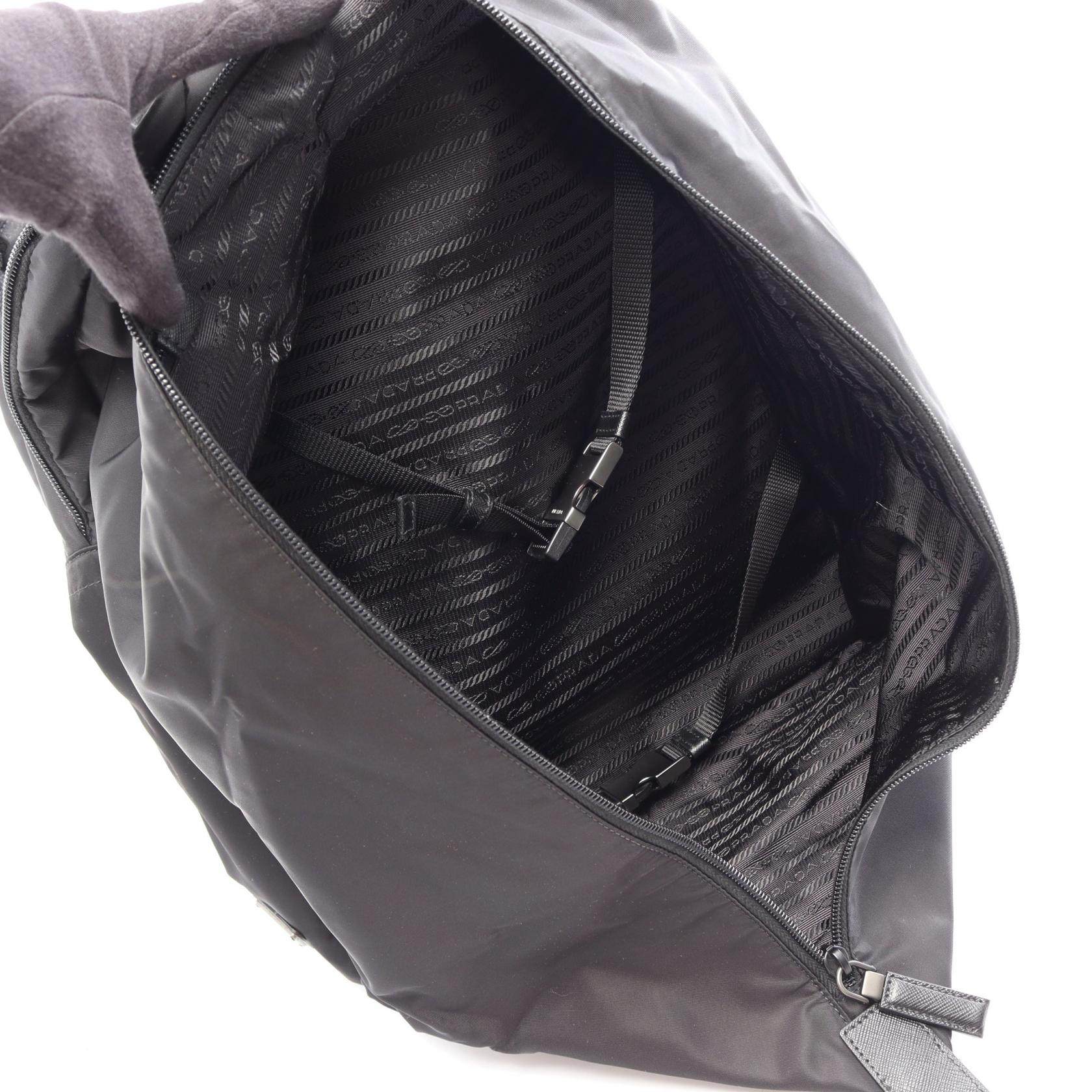 プラダ Re-Nylon ナイロン サフィアーノレザーリュックサック