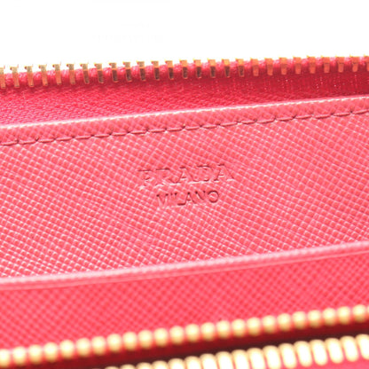 プラダ レザー長財布