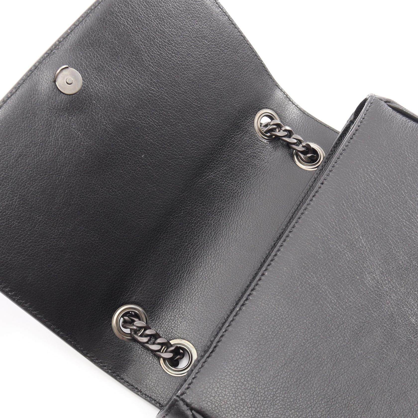 プラダ GLACE'CALF レザーショルダーバッグ