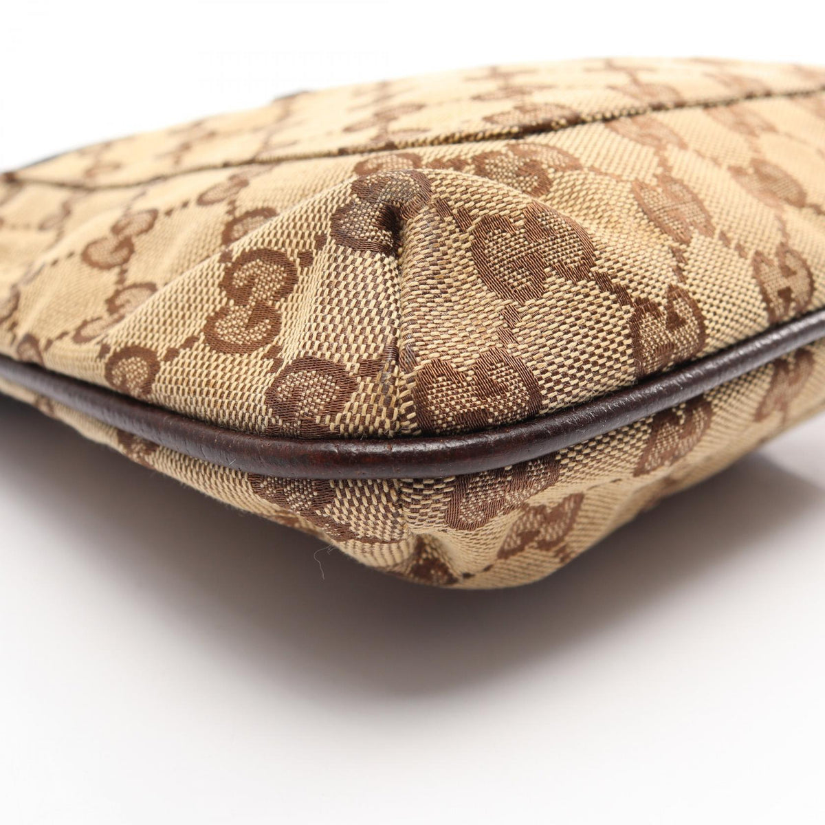 グッチ GGキャンバス レザーショルダーバッグ