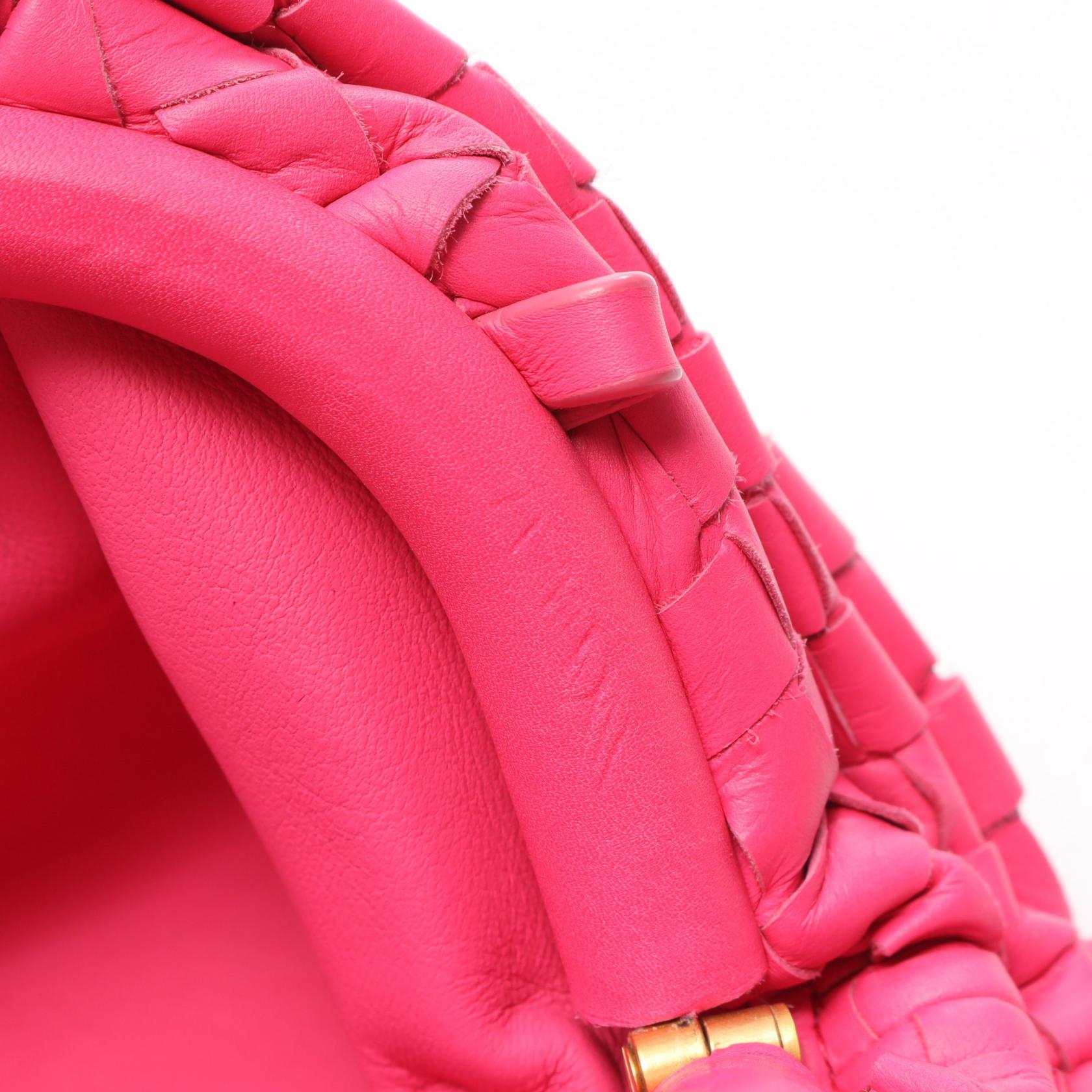 ボッテガヴェネタ ザ・ポーチ レザーショルダーバッグ