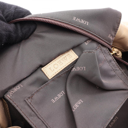 ロエベ ナッパアイレ レザーハンドバッグ