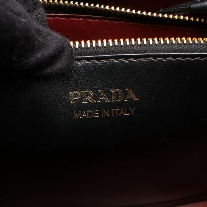 プラダ SAFFIANO CUIR Cマチネ ミディアム ショルダーバッグ