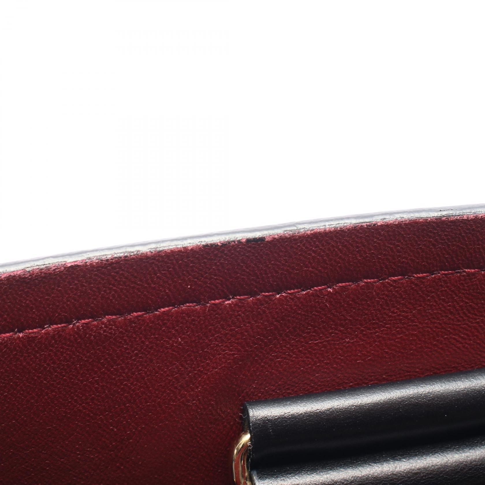 プラダ SAFFIANO CUIR Cマチネ ミディアム ショルダーバッグ
