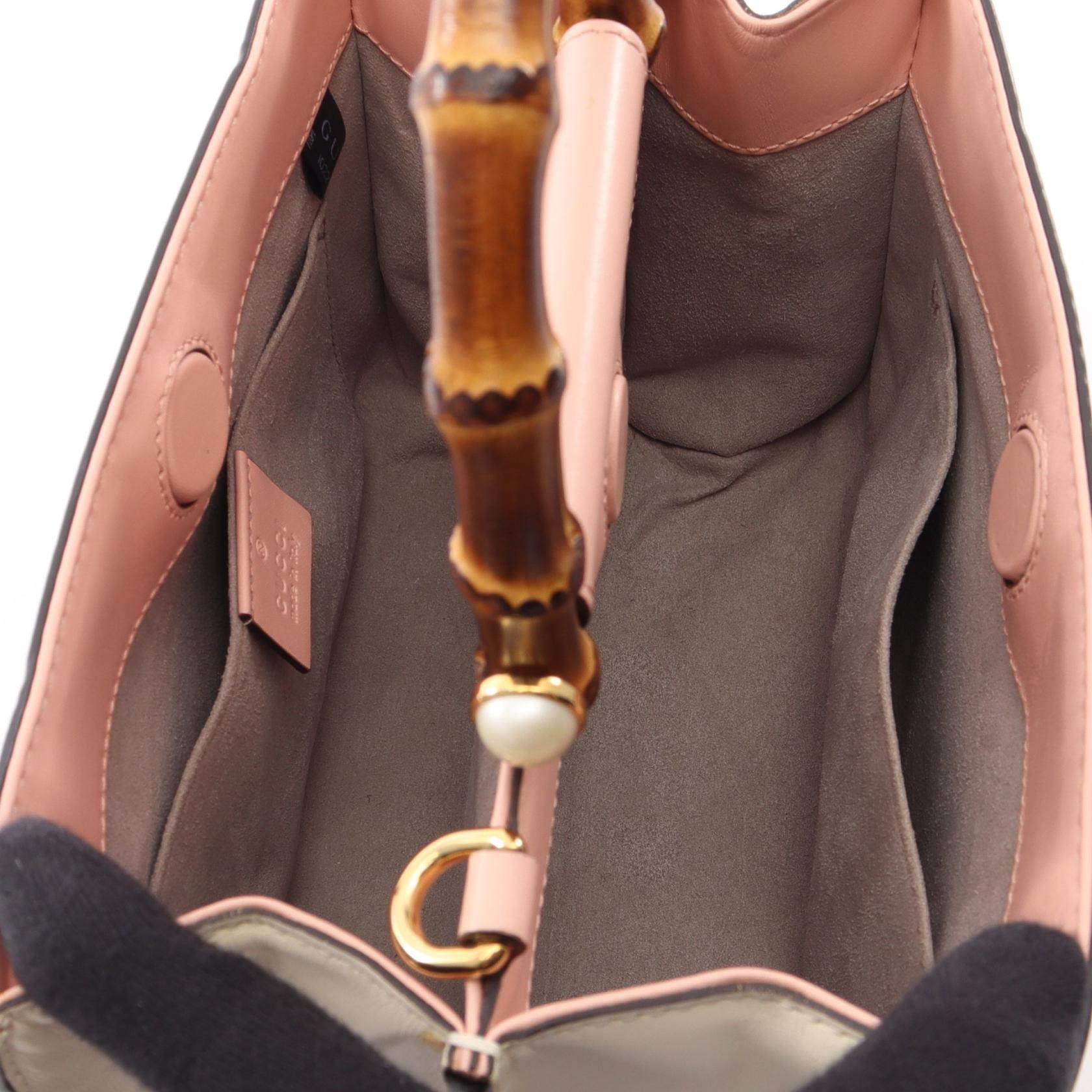 グッチ ニムフェア レザー2WAYバッグ