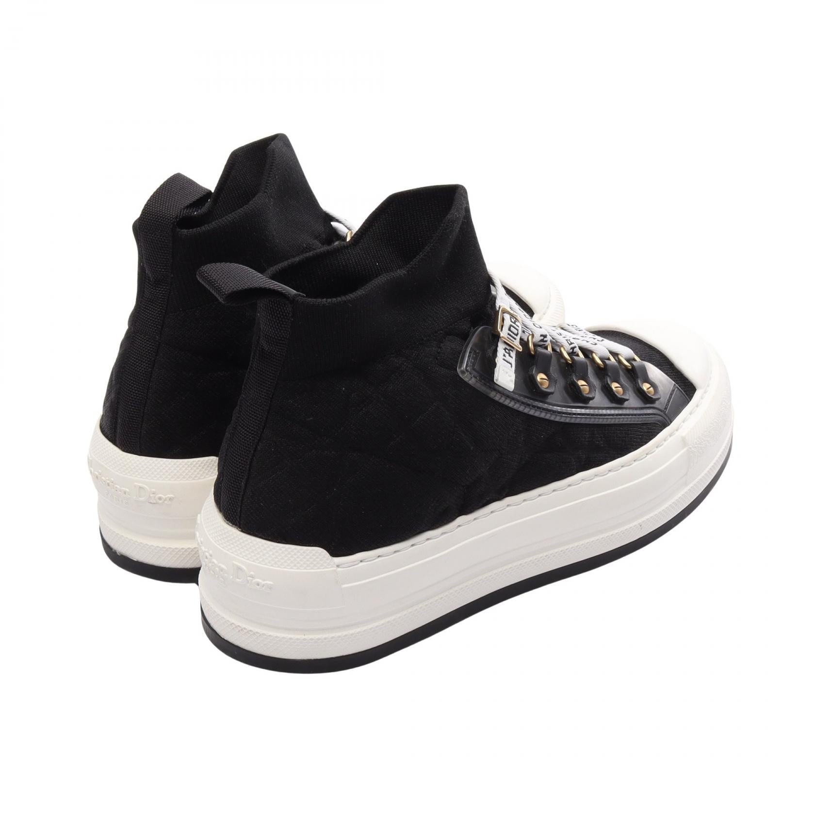 ディオール WALK N DIOR スニーカー