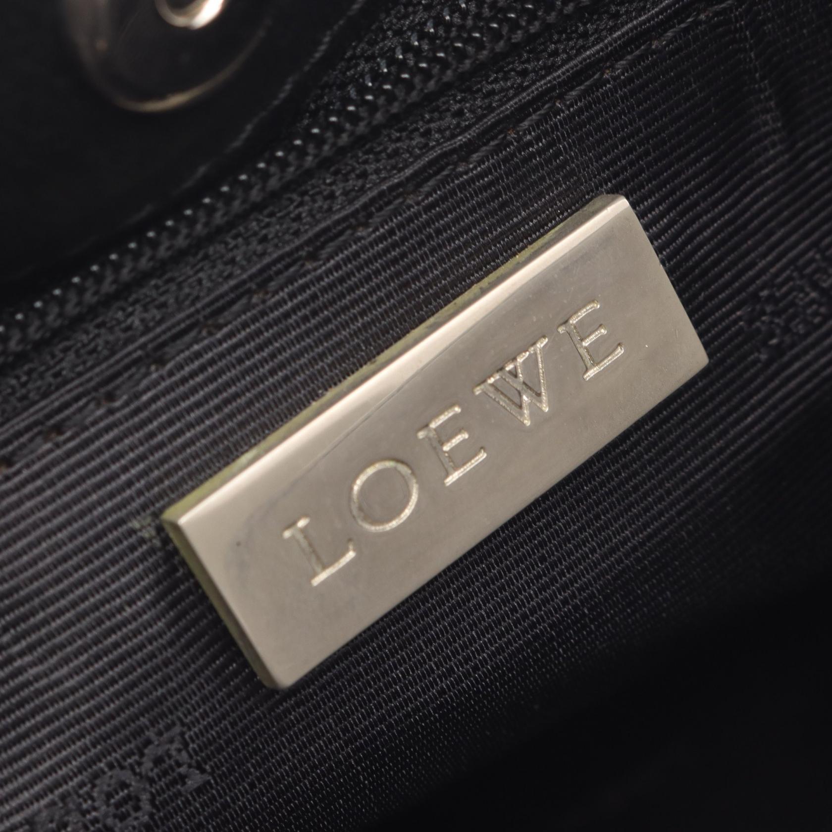 ロエベ アナグラム レザーショルダーバッグ