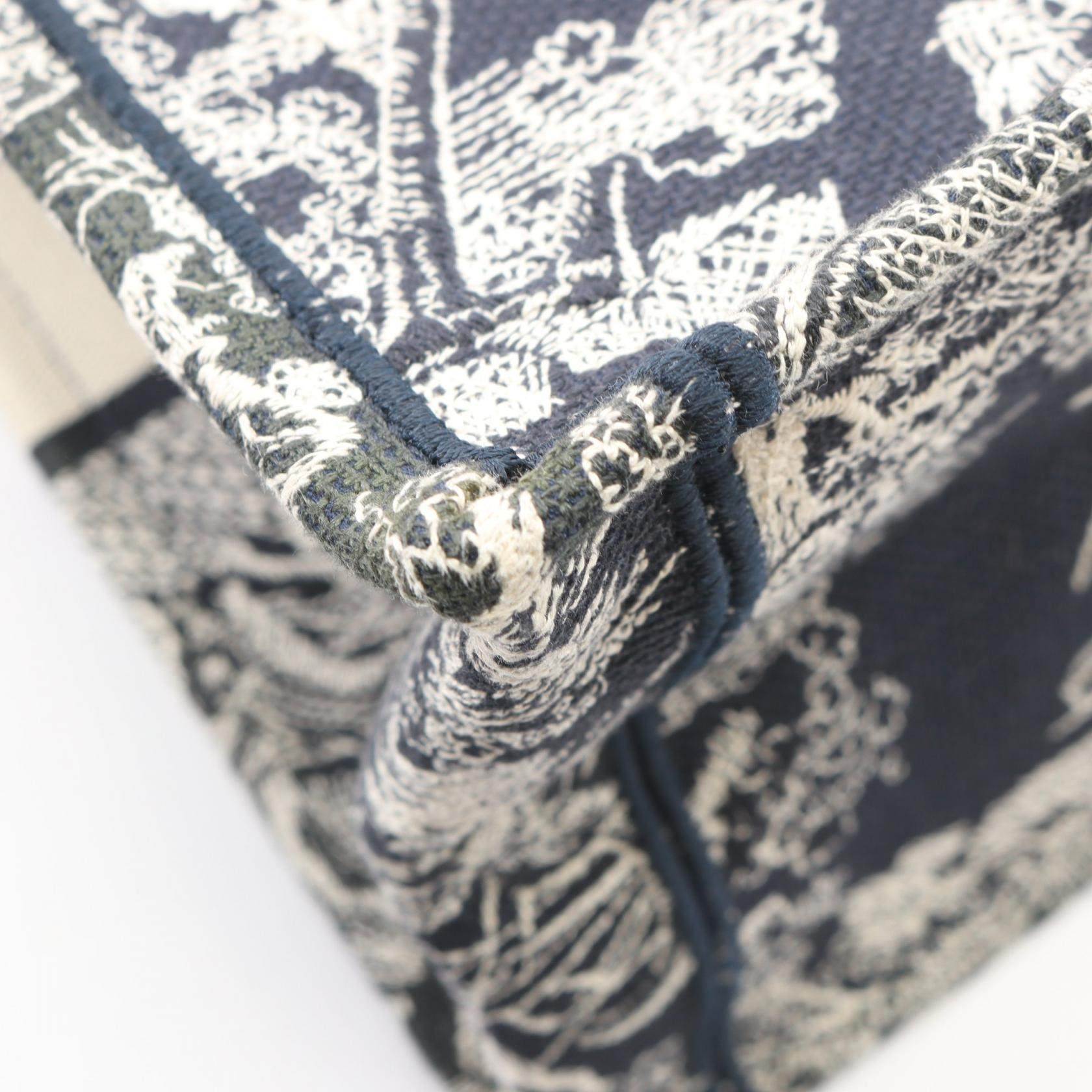ディオール BOOK TOTE キャンバストートバッグ