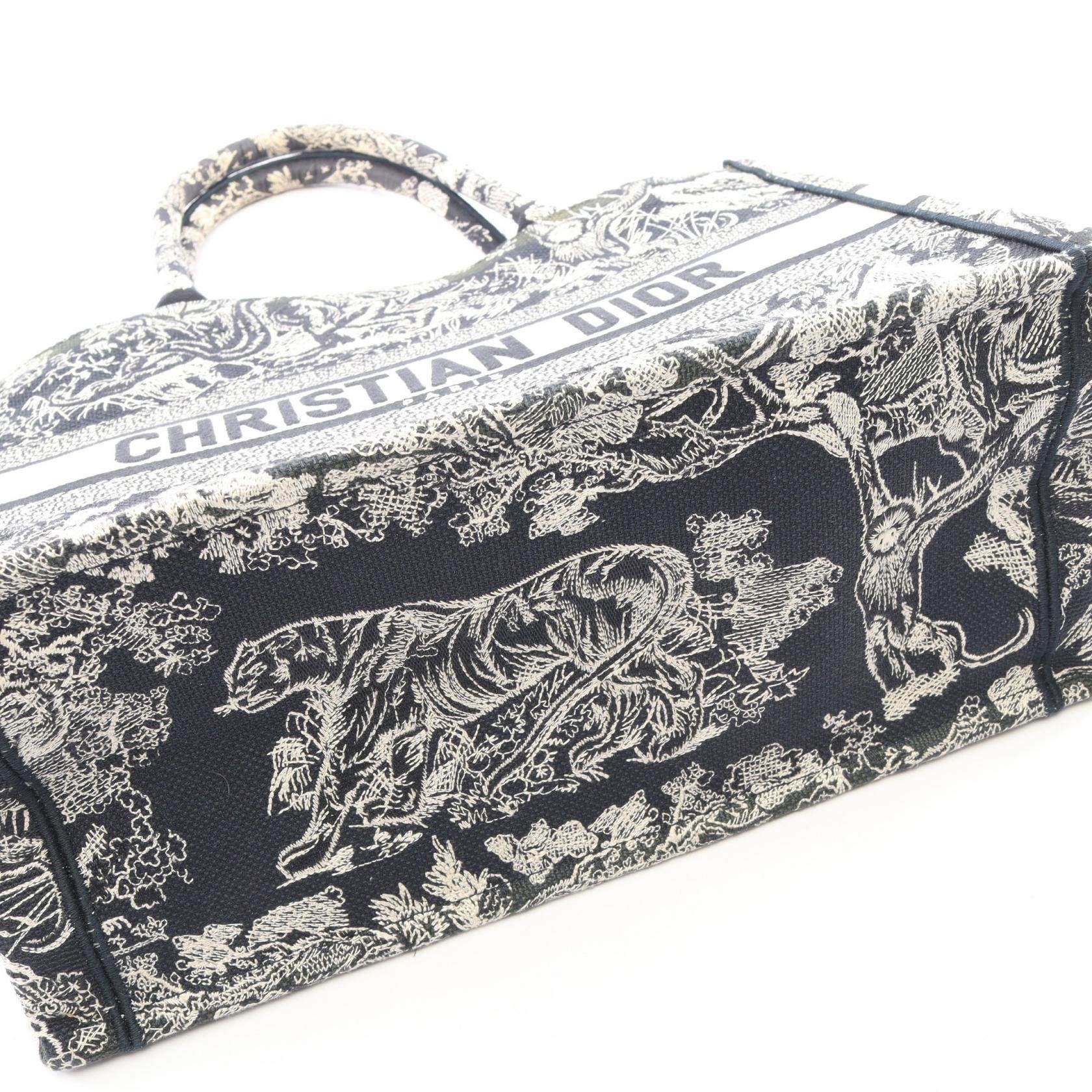 ディオール BOOK TOTE キャンバストートバッグ