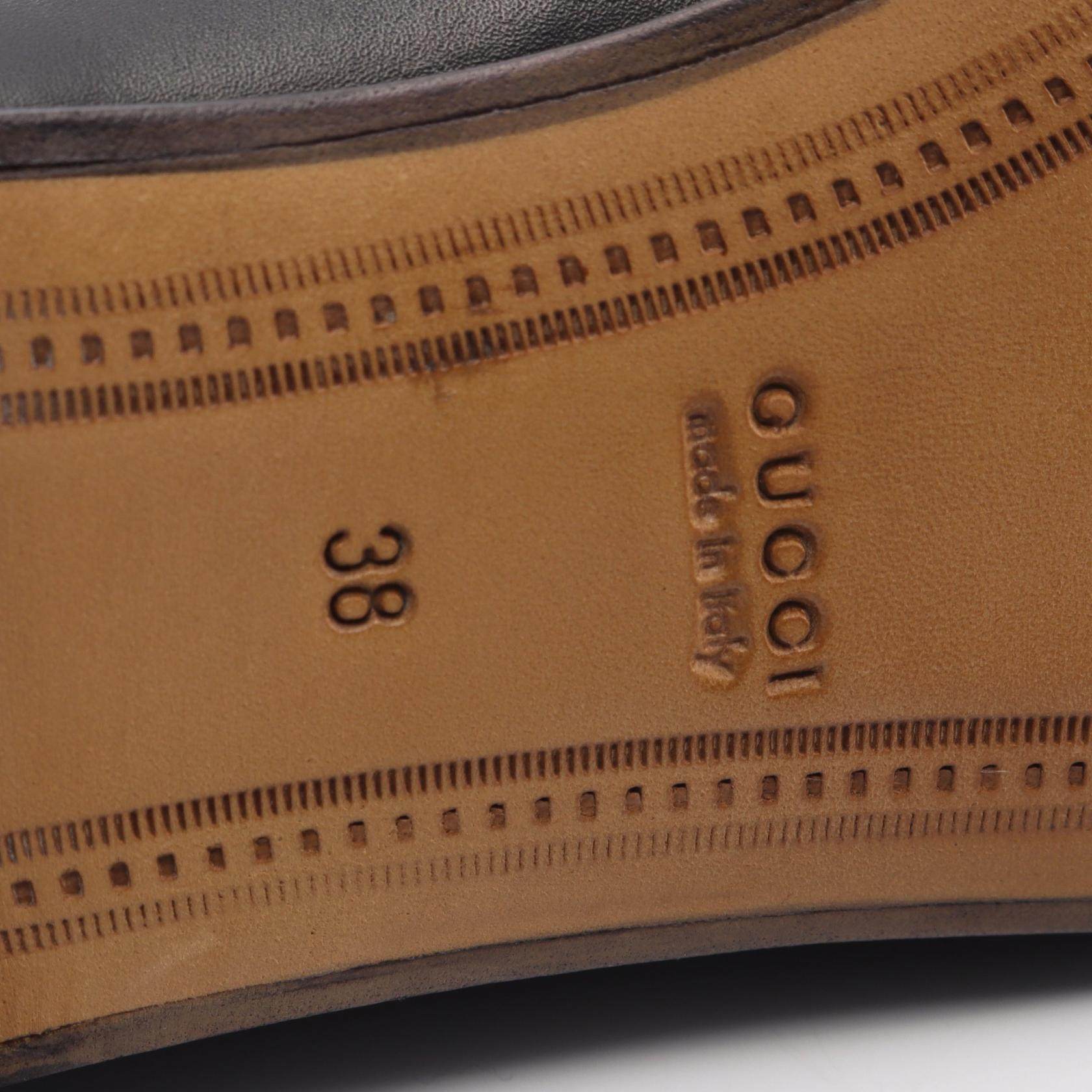 グッチ レザーローファー