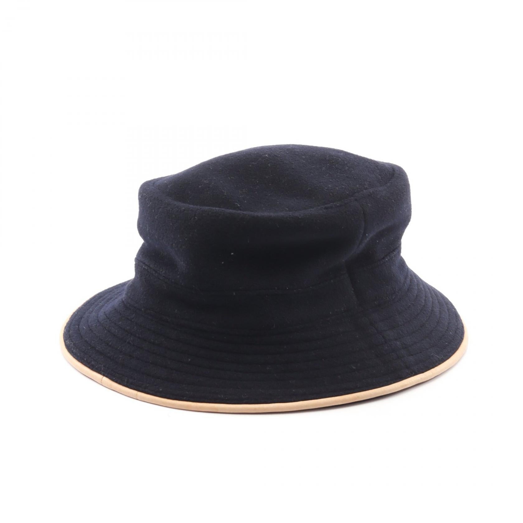 エルメス バケットハット レザーカシミヤハット