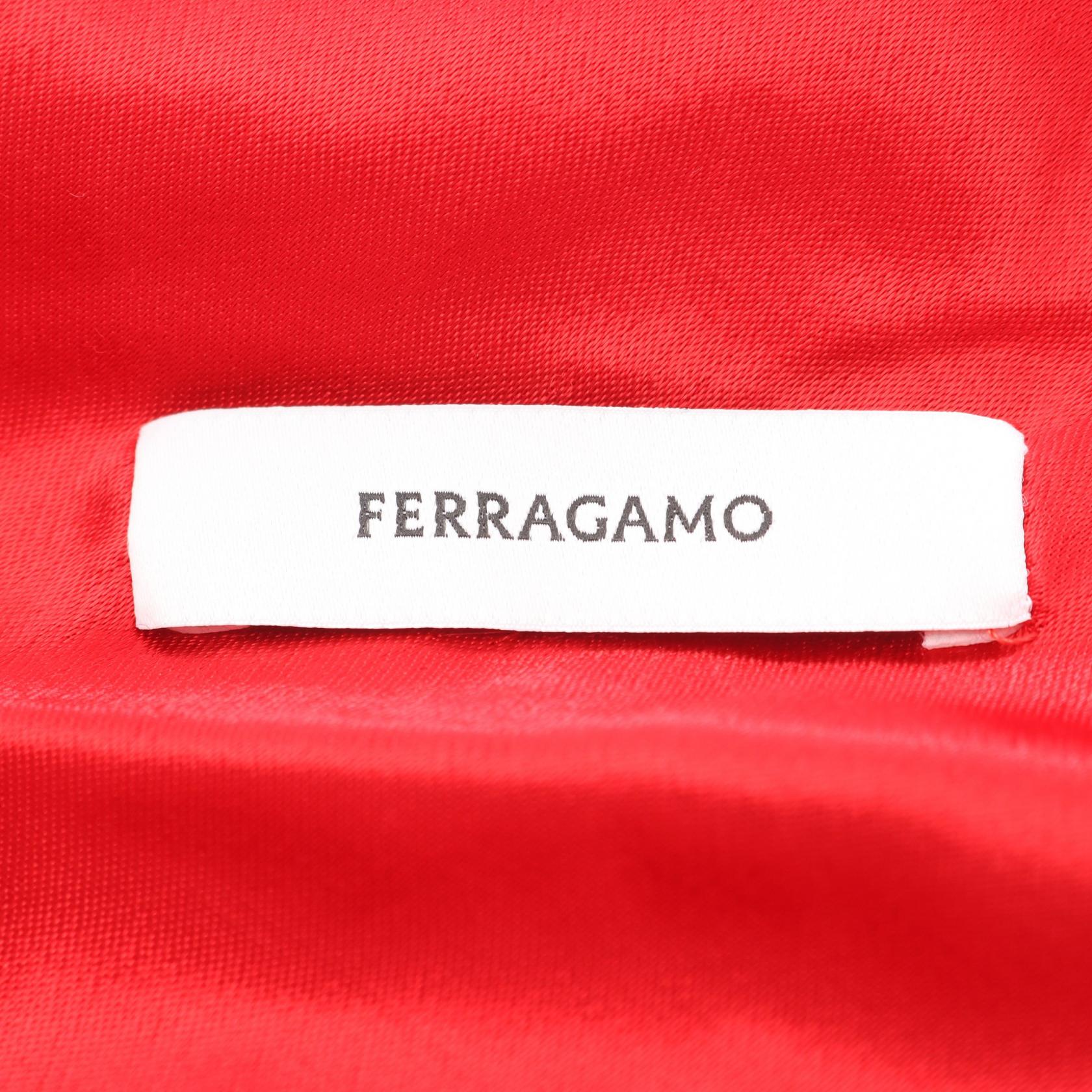 サルヴァトーレ フェラガモ シルクワンピース