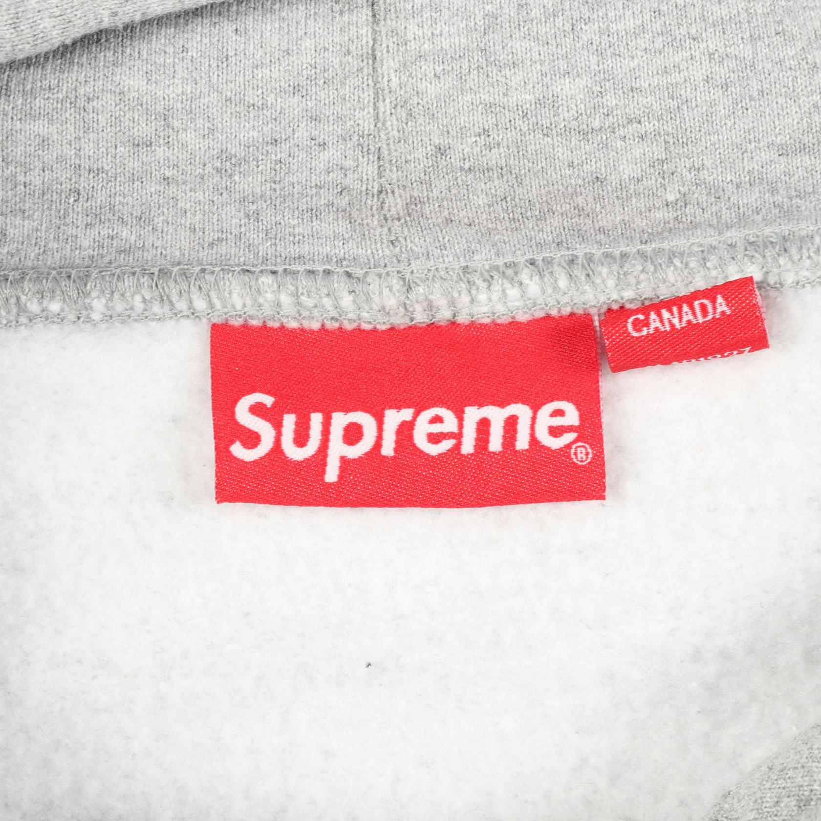 シュプリーム Small Box Hooded Sweatshirt コットンパーカー