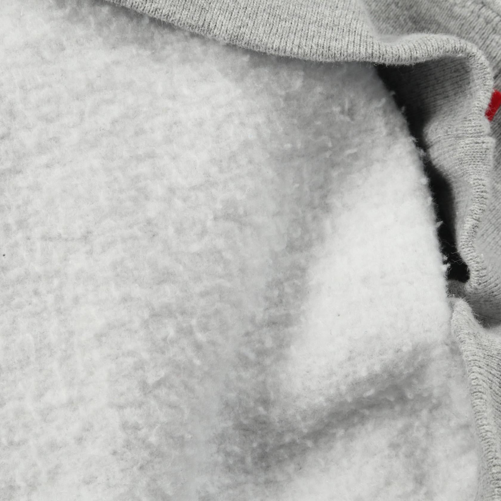 シュプリーム Small Box Hooded Sweatshirt コットンパーカー