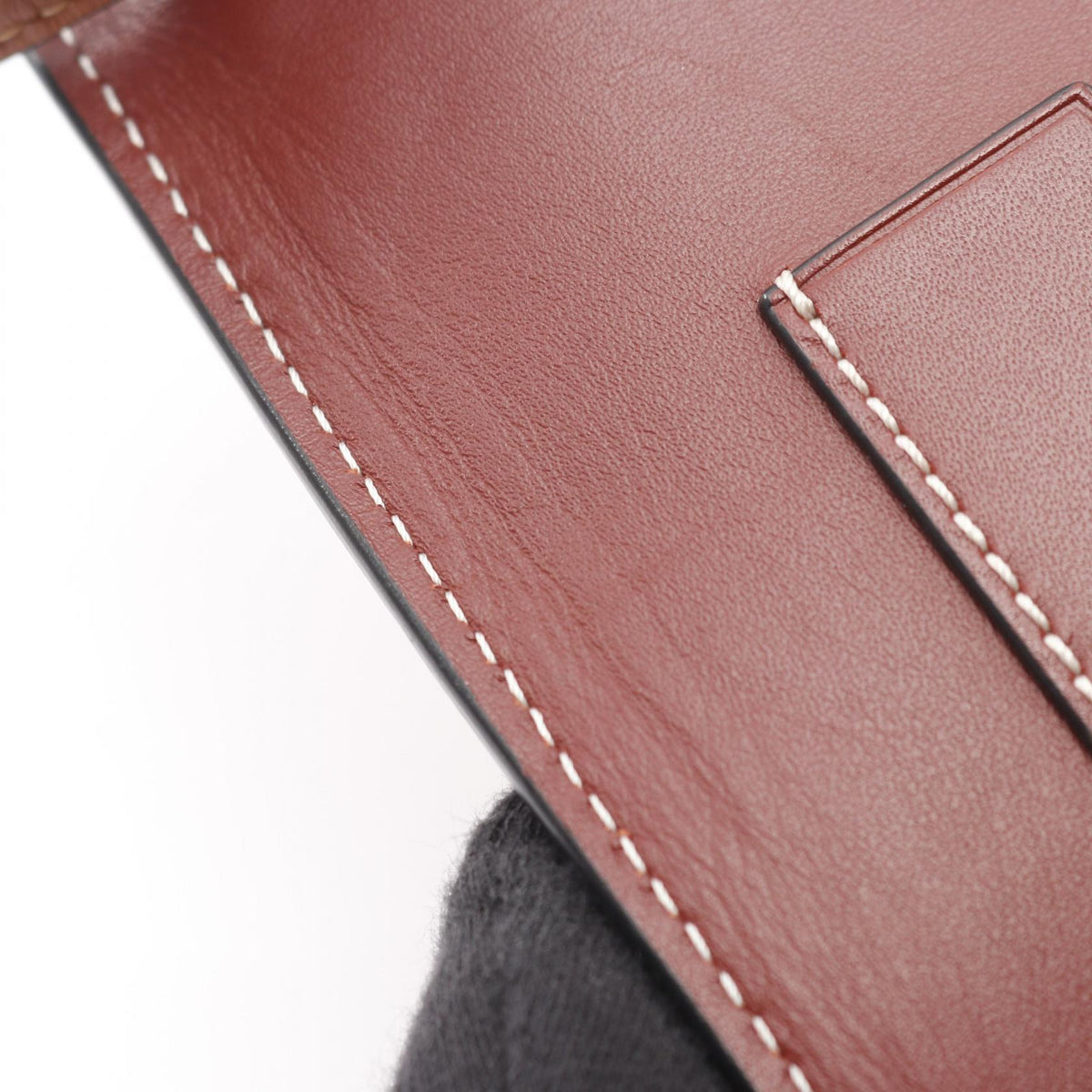 ロエベ GATE POCKET レザーショルダーバッグ
