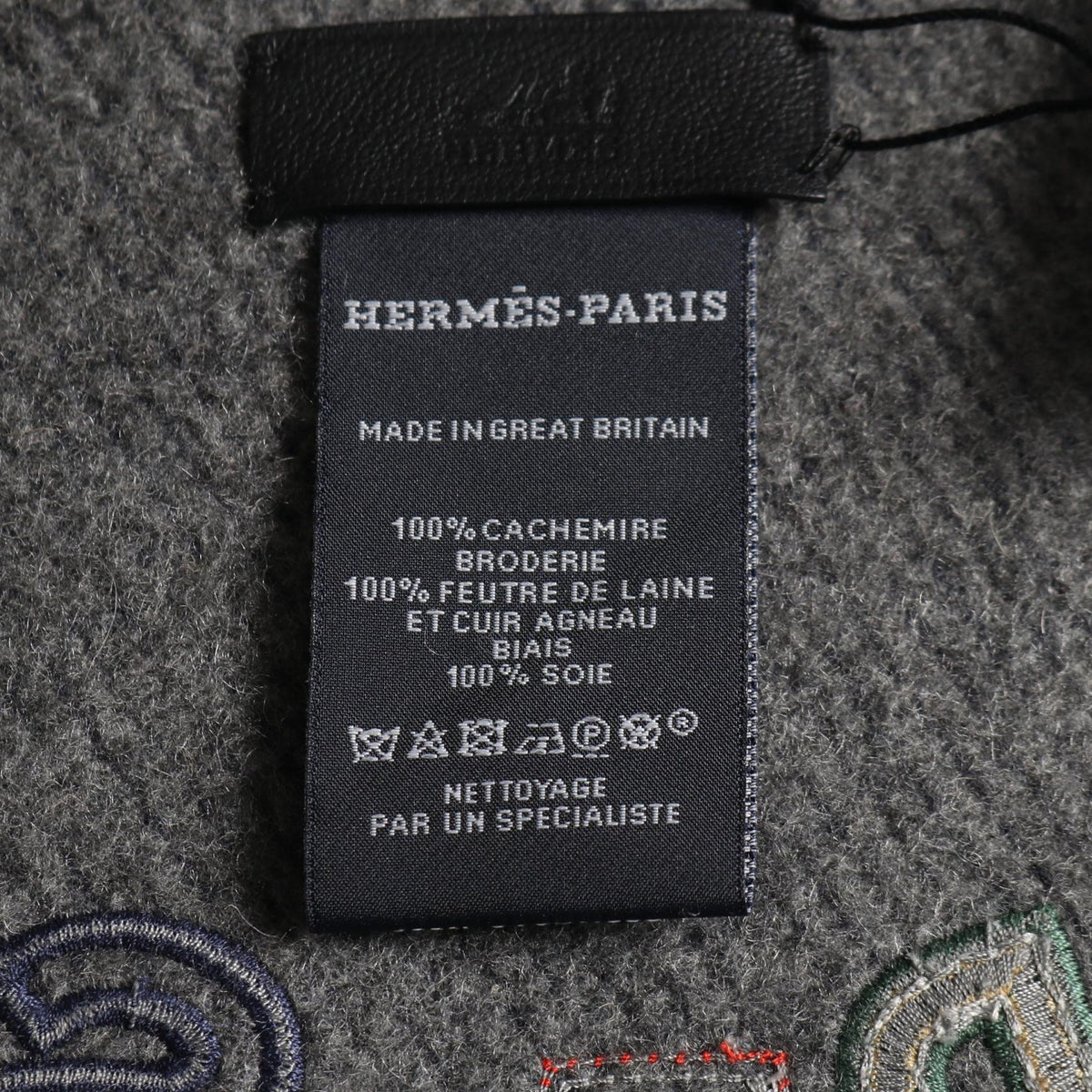 エルメス TAPIS DE SELLE カシミヤポンチョ